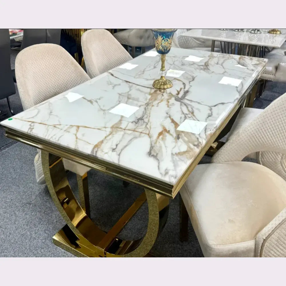 arianna dining table