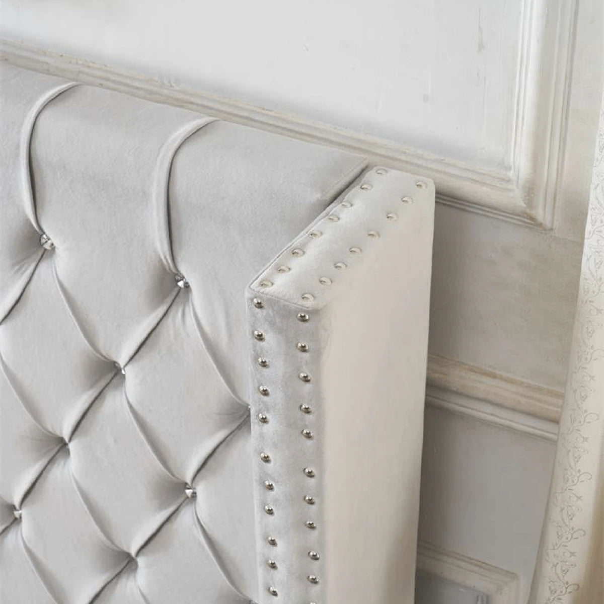 lift up storage bed (1)