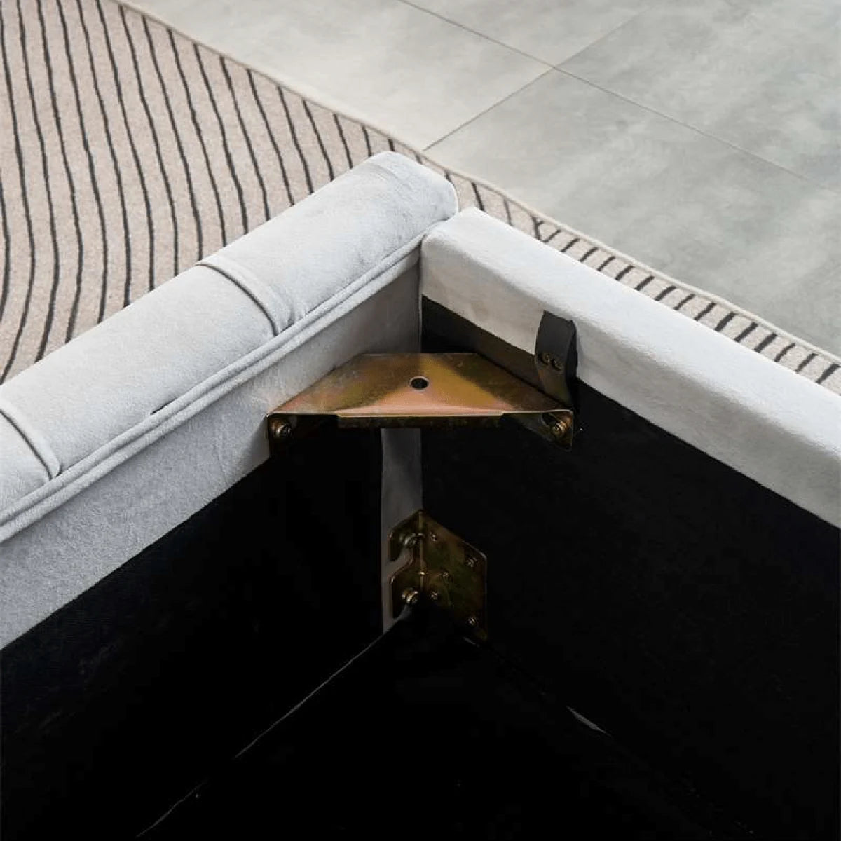 lift up storage bed (2)